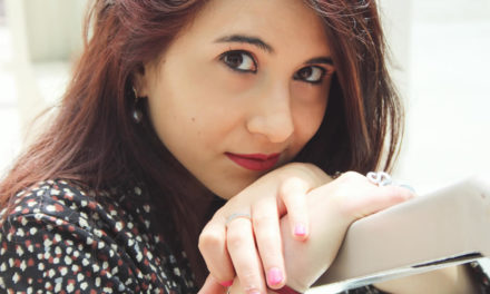 ALESSIA AISHA BOLZAN DURANTE LE RIPRESE DEL VIDEO “IL GIORNO PIU’ LUNGO”